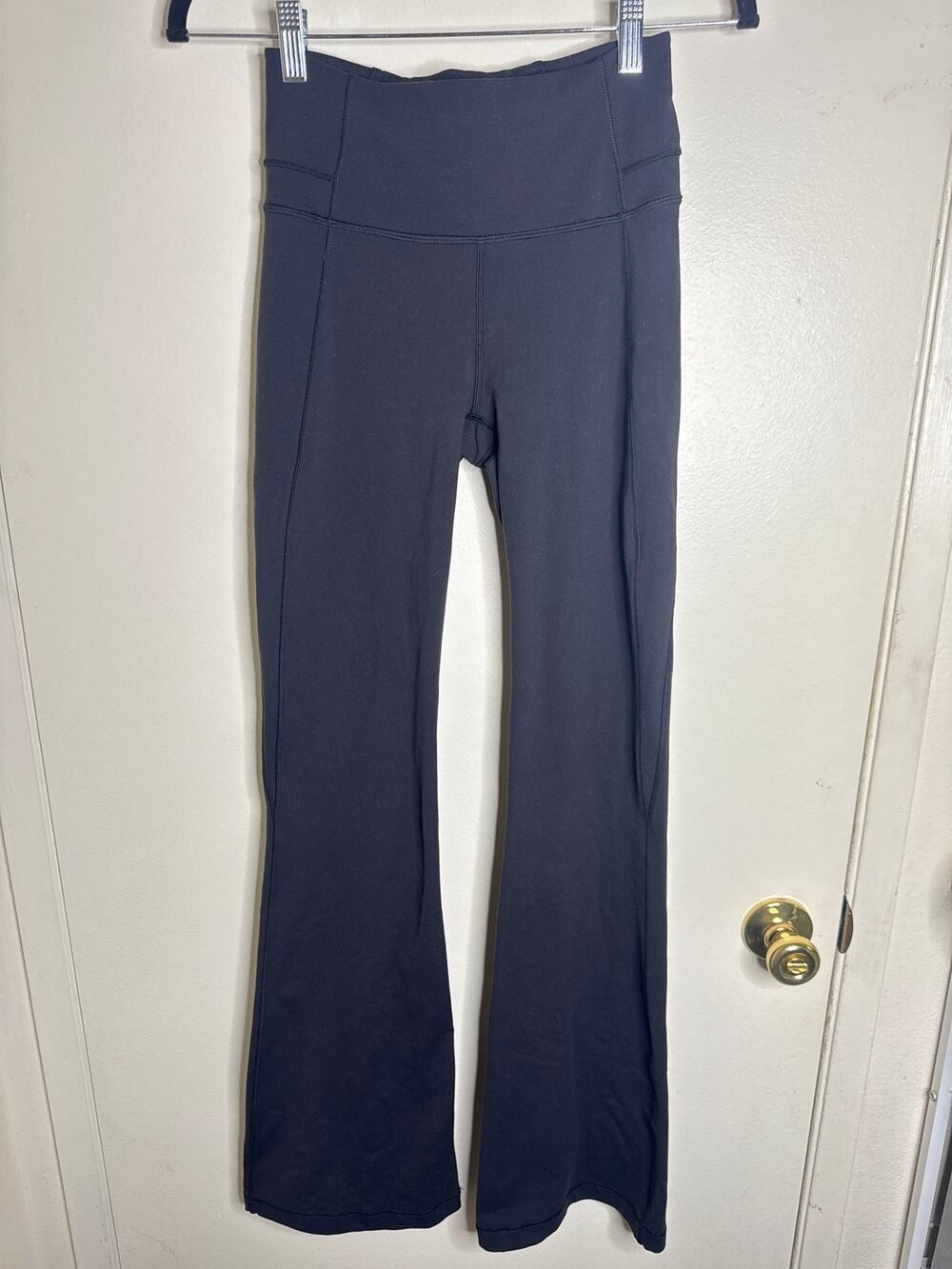Lululemon Groove Nulu Super High-Rise Flared Pant Black - Size 4